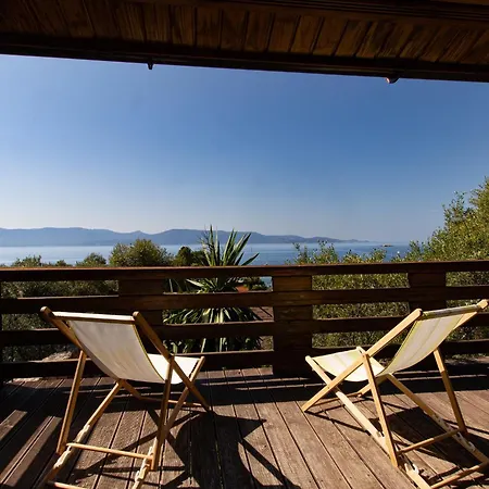 Mare E Monti Chalets Porto Pollo Exterior photo